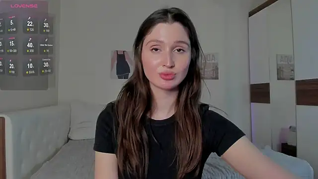 Snapshot of tender_babyy chatting on 9, 2, 2025 tender babyy online show from 9, 2, 2025