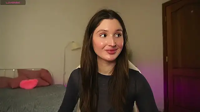 Snapshot of tender_babyy chatting on 23, 2, 2025 tender babyy online show from 23, 2, 2025