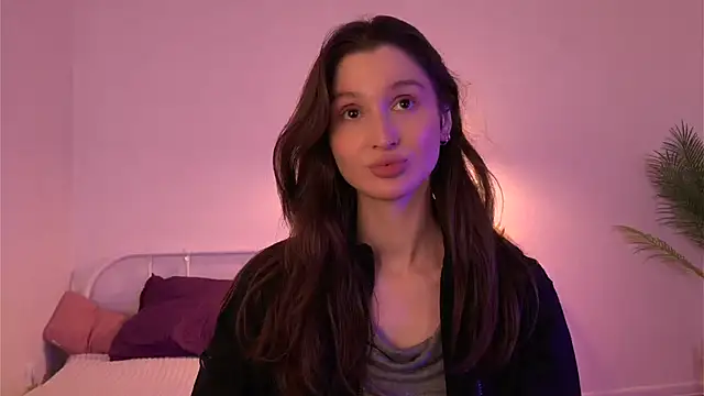 Snapshot of tender_babyy chatting on 28, 9, 2025 tender babyy online show from 28, 9, 2025