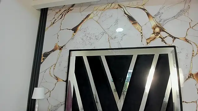 KarinaSimonz online show from 4, 11, 2025