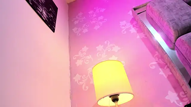 KarinaSimonz online show from 6, 4, 2026