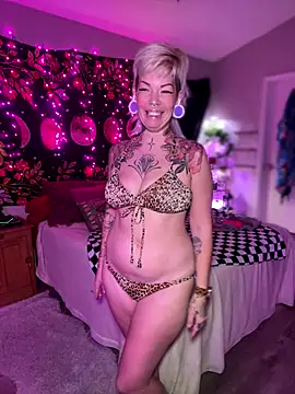 GoldieBakeman online show from 2, 12, 2025