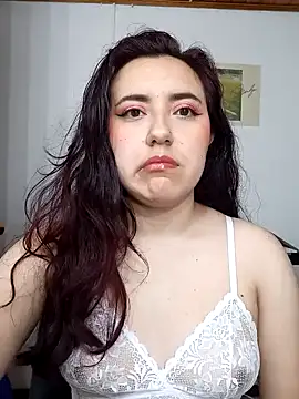 Snapshot of Emi_chik chatting on 19, 1, 2025 Emi chik online show from 19, 1, 2025