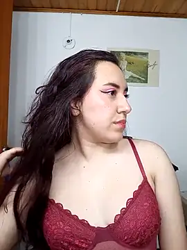 Snapshot of Emi_chik chatting on 22, 2, 2025 Emi chik online show from 22, 2, 2025