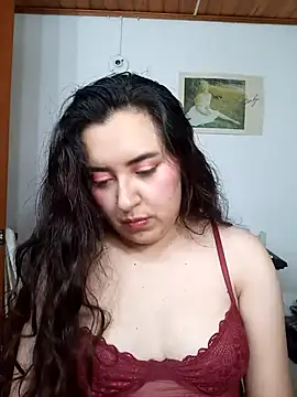 Snapshot of Emi_chik chatting on 17, 10, 2025 Emi chik online show from 17, 10, 2025