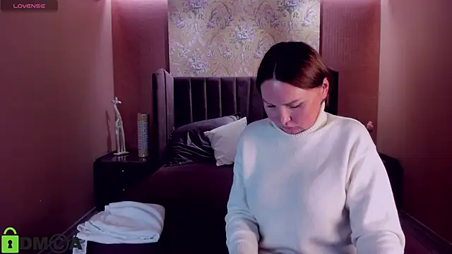 Snapshot of EmmaSparky chatting on 9, 2, 2025 EmmaSparky online show from 9, 2, 2025