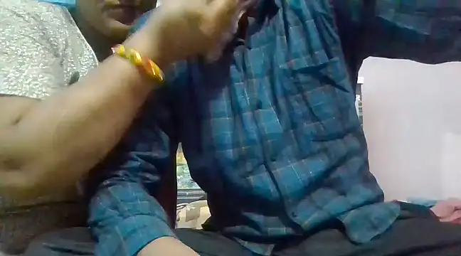 Snapshot of naina-80 chatting on 26, 2, 2025 naina-80 online show from 26, 2, 2025