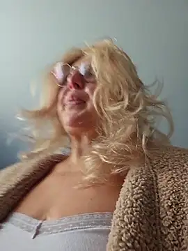 Snapshot of MariaRichi_ chatting on 11, 1, 2026 MariaRichi online show from 11, 1, 2026