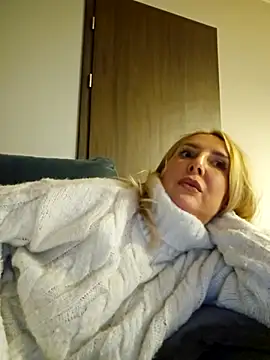 Snapshot of MariaRichi_ chatting on 11, 1, 2026 MariaRichi online show from 11, 1, 2026