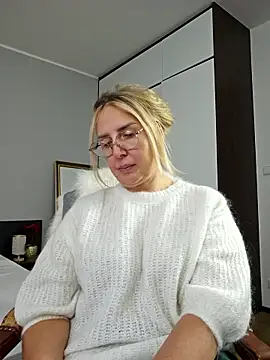 Snapshot of MariaRichi_ chatting on 16, 1, 2026 MariaRichi online show from 16, 1, 2026