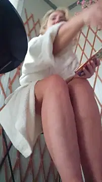 Snapshot of MariaRichi_ chatting on 20, 5, 2026 MariaRichi online show from 20, 5, 2026