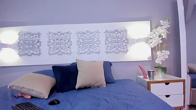 adelaa 11 online show from 11, 3, 2025