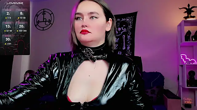 Emmybrightj  online show from 4, 3, 2025