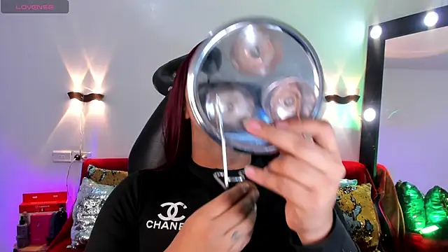 Emili Roux online show from 28, 3, 2026