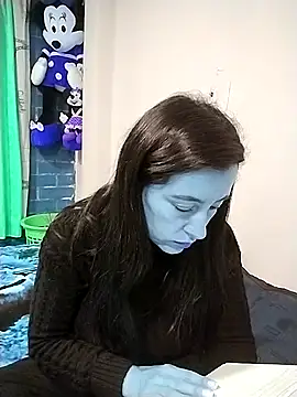 hailey85 online show from 13, 3, 2025