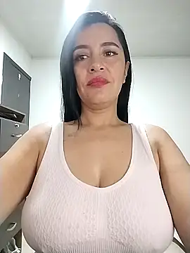 hailey85 online show from 31, 3, 2026