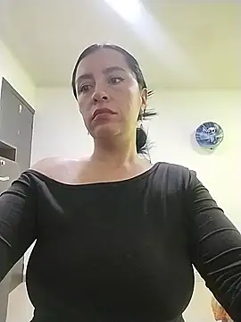 hailey85 online show from 31, 5, 2026