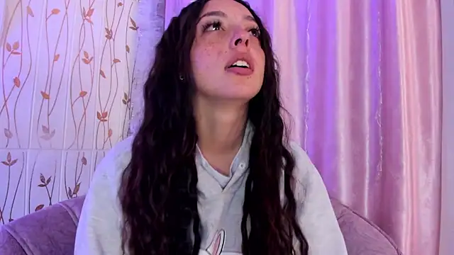 sadashi moon  online show from 17, 2, 2025