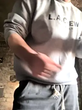 Regularfucker28 online show from 2, 3, 2026