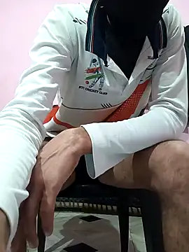 Snapshot of Piyush_2024 chatting on 18, 1, 2025 Piyush 2024 online show from 18, 1, 2025