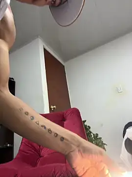 Edward Milleer online show from 28, 12, 2024