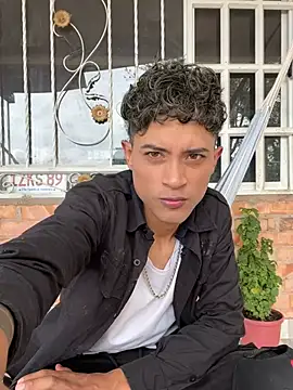 Edward Milleer online show from 1, 1, 2025