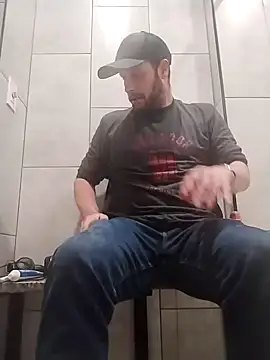 Snapshot of axelongshaft69 chatting on 16, 12, 2024 axelongshaft69 online show from 16, 12, 2024