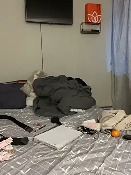 Snapshot of AleFantasy0001 chatting on 17, 10, 2025 AleFantasy0001 online show from 17, 10, 2025