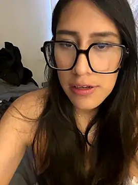 Snapshot of AleFantasy0001 chatting on 22, 10, 2025 AleFantasy0001 online show from 22, 10, 2025