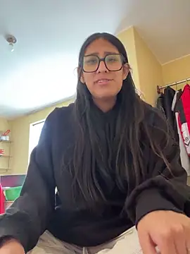 Snapshot of AleFantasy0001 chatting on 29, 10, 2025 AleFantasy0001 online show from 29, 10, 2025