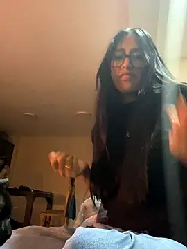 Snapshot of AleFantasy0001 chatting on 27, 11, 2025 AleFantasy0001 online show from 27, 11, 2025