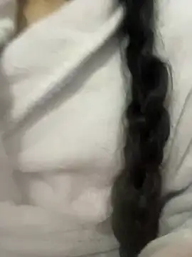 Snapshot of Lina-lolo chatting on 23, 12, 2024 Lina-lolo online show from 23, 12, 2024