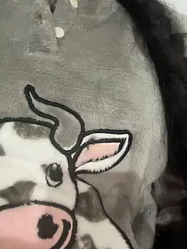 Snapshot of Lina-lolo chatting on 1, 1, 2025 Lina-lolo online show from 1, 1, 2025