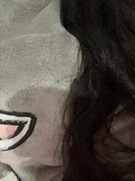 Snapshot of Lina-lolo chatting on 9, 3, 2025 Lina-lolo online show from 9, 3, 2025