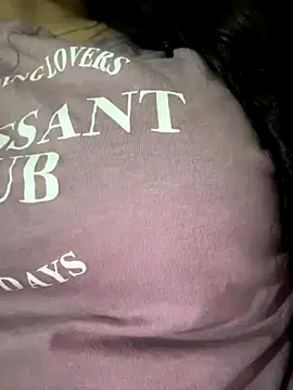 Snapshot of Lina-lolo chatting on 2, 12, 2025 Lina-lolo online show from 2, 12, 2025