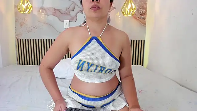 Snapshot of EvelynSweet1 chatting on 27, 6, 2026 EvelynSweet1 online show from 27, 6, 2026
