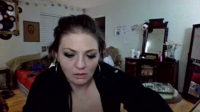 sophiarica online show from 22, 4, 2026