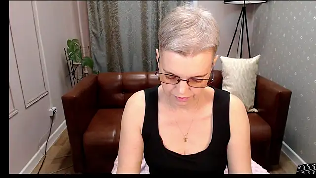 Cutie Erikaa1 online show from 6, 11, 2025