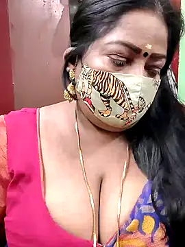 Snapshot of maniisha chatting on 20, 12, 2024 maniisha online show from 20, 12, 2024