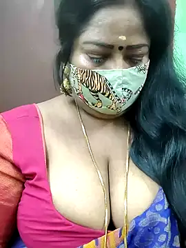 Snapshot of maniisha chatting on 25, 12, 2024 maniisha online show from 25, 12, 2024