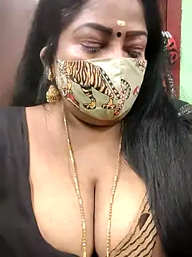 Snapshot of maniisha chatting on 16, 1, 2025 maniisha online show from 16, 1, 2025