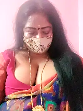 Snapshot of maniisha chatting on 1, 2, 2025 maniisha online show from 1, 2, 2025