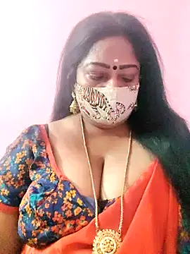 Snapshot of maniisha chatting on 18, 2, 2025 maniisha online show from 18, 2, 2025