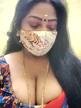 Snapshot of maniisha chatting on 11, 9, 2025 maniisha online show from 11, 9, 2025