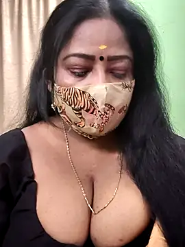 Snapshot of maniisha chatting on 25, 10, 2025 maniisha online show from 25, 10, 2025