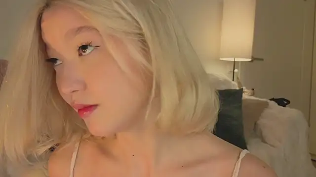 Snapshot of milli_sun_ chatting on 13, 2, 2026 milli sun online show from 13, 2, 2026