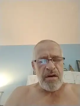 Snapshot of geilerschwanz64 chatting on 15, 7, 2026 geilerschwanz64 online show from 15, 7, 2026