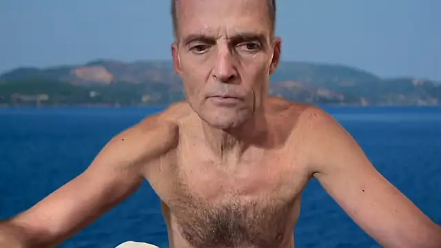 Snapshot of TowaFreespirit chatting on 24, 12, 2024 TowaFreespirit online show from 24, 12, 2024