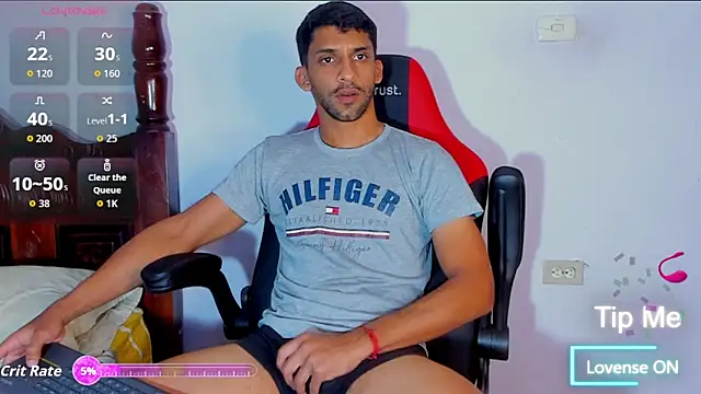 Snapshot of mike_shelby21 chatting on 29, 10, 2025 mike shelby21 online show from 29, 10, 2025