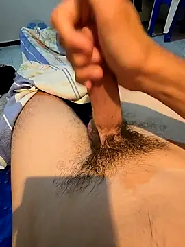 Snapshot of Imtoop22cm chatting on 13, 9, 2025 Imtoop22cm online show from 13, 9, 2025